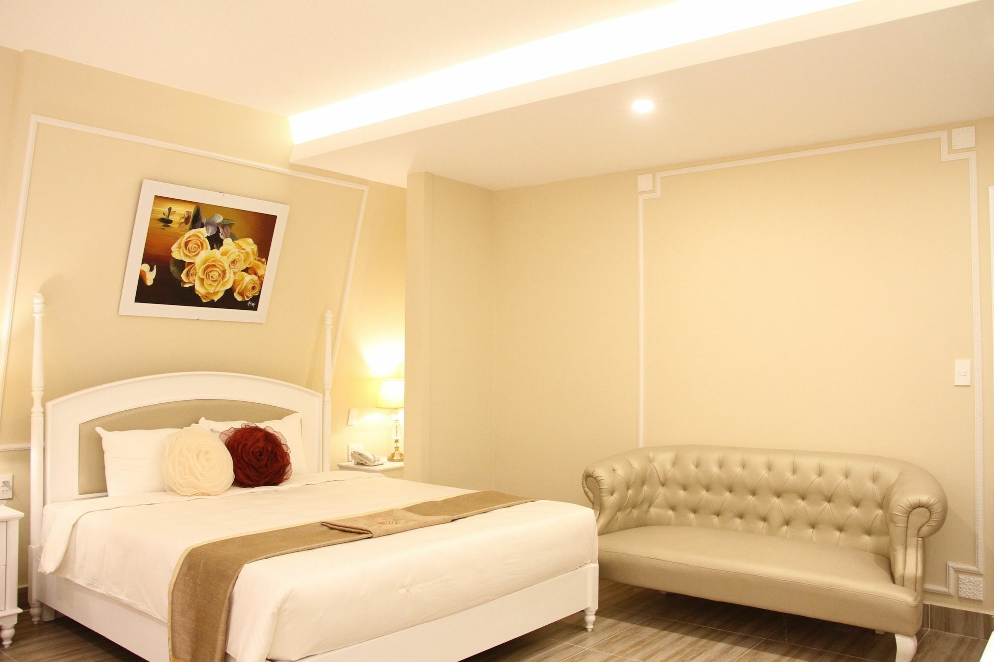 La Vie En Rose Hotel Da Lat Exterior photo